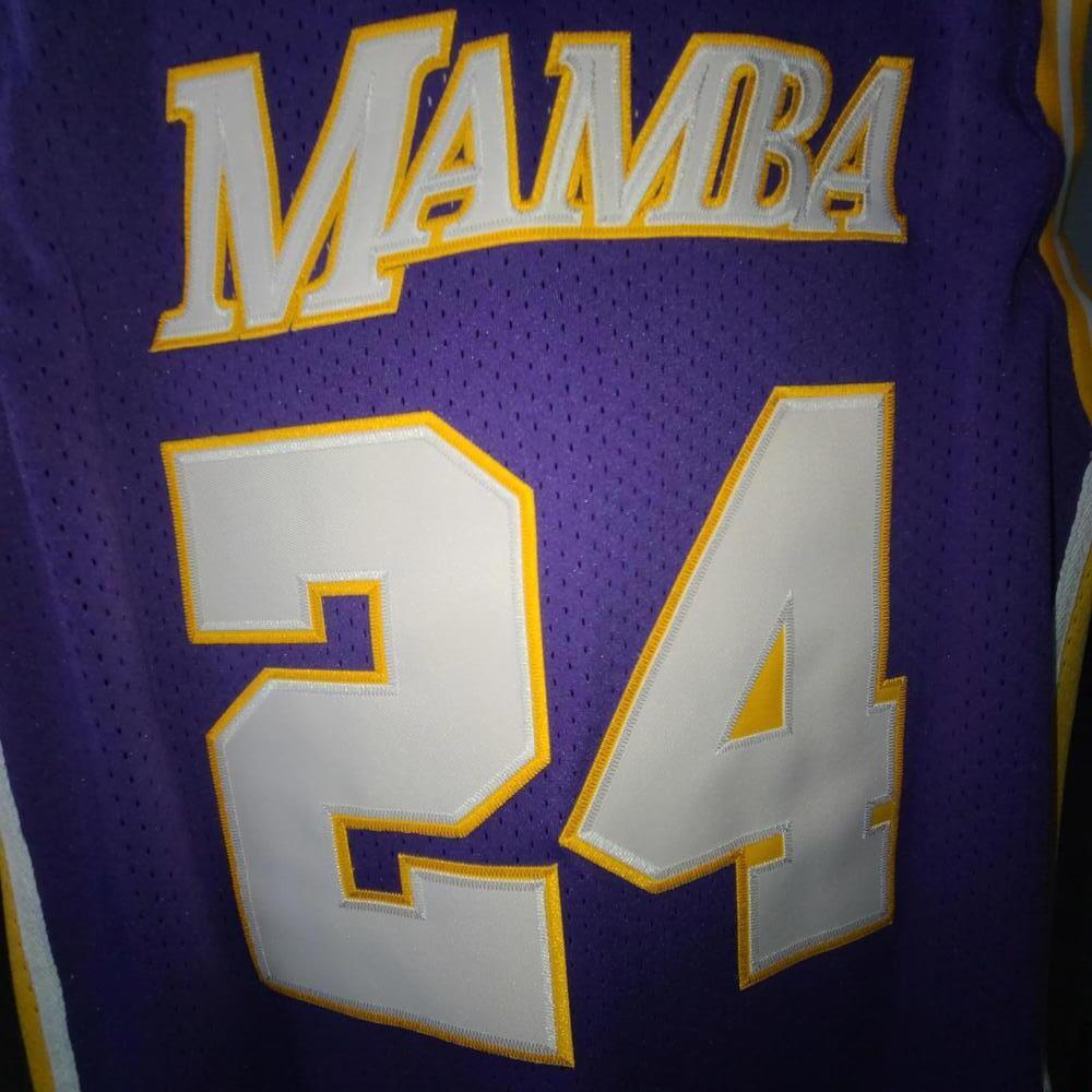 Kobe Bryant Mamba & Legend Basketball Jersey - Size XL - Picture 3 of 9